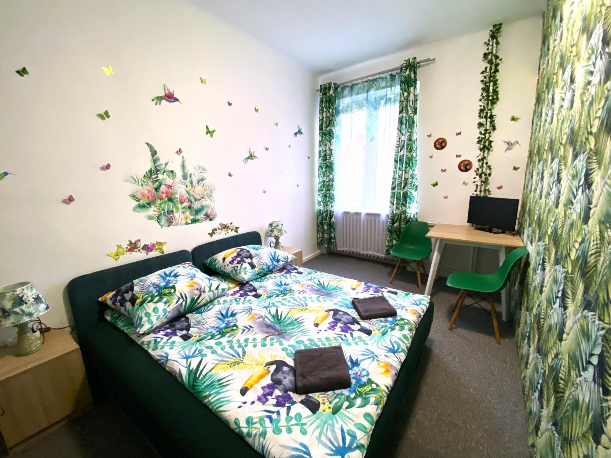 Jungle Rooms Gdansk Luaran gambar