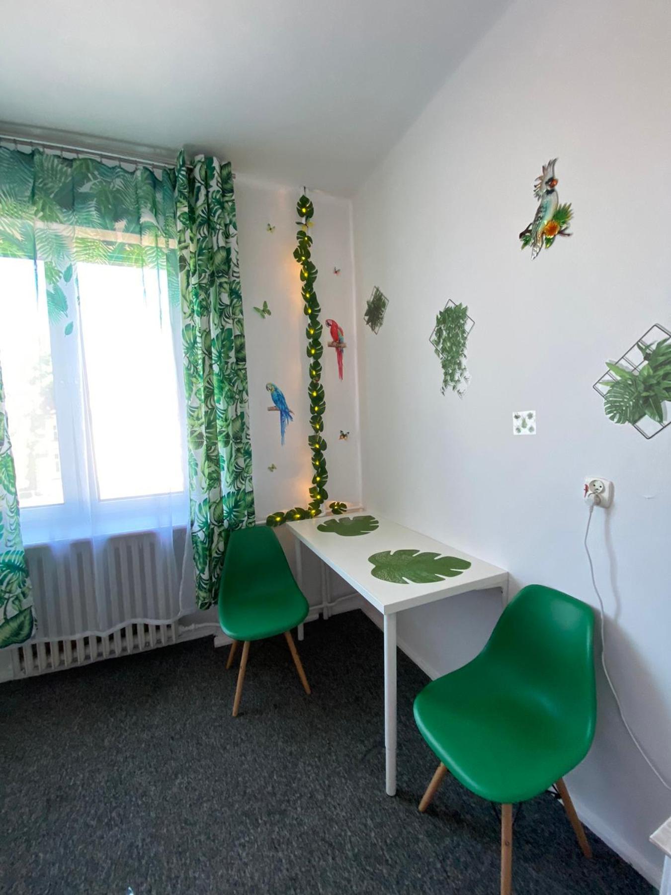 Jungle Rooms Gdansk Bilik gambar
