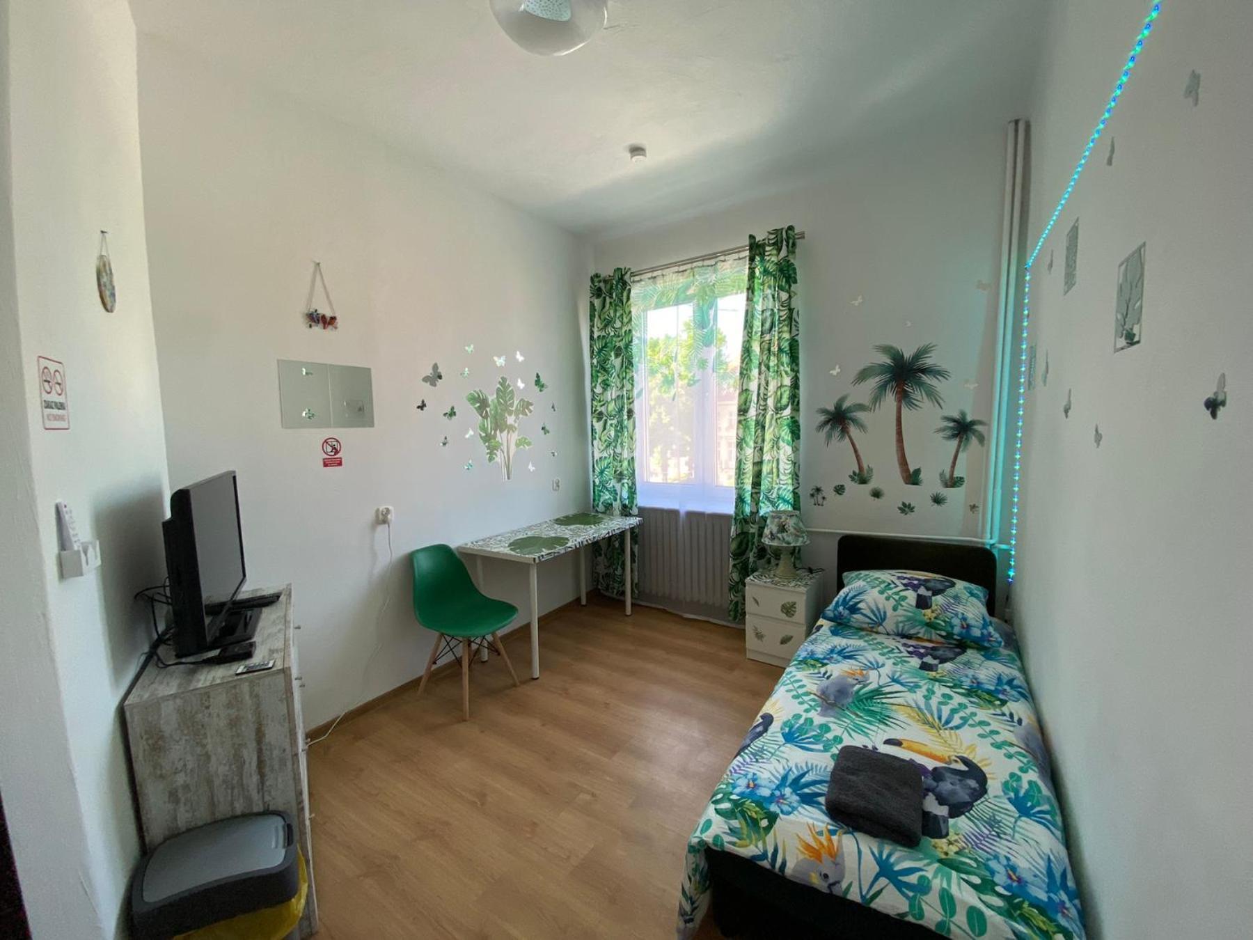 Jungle Rooms Gdansk Bilik gambar