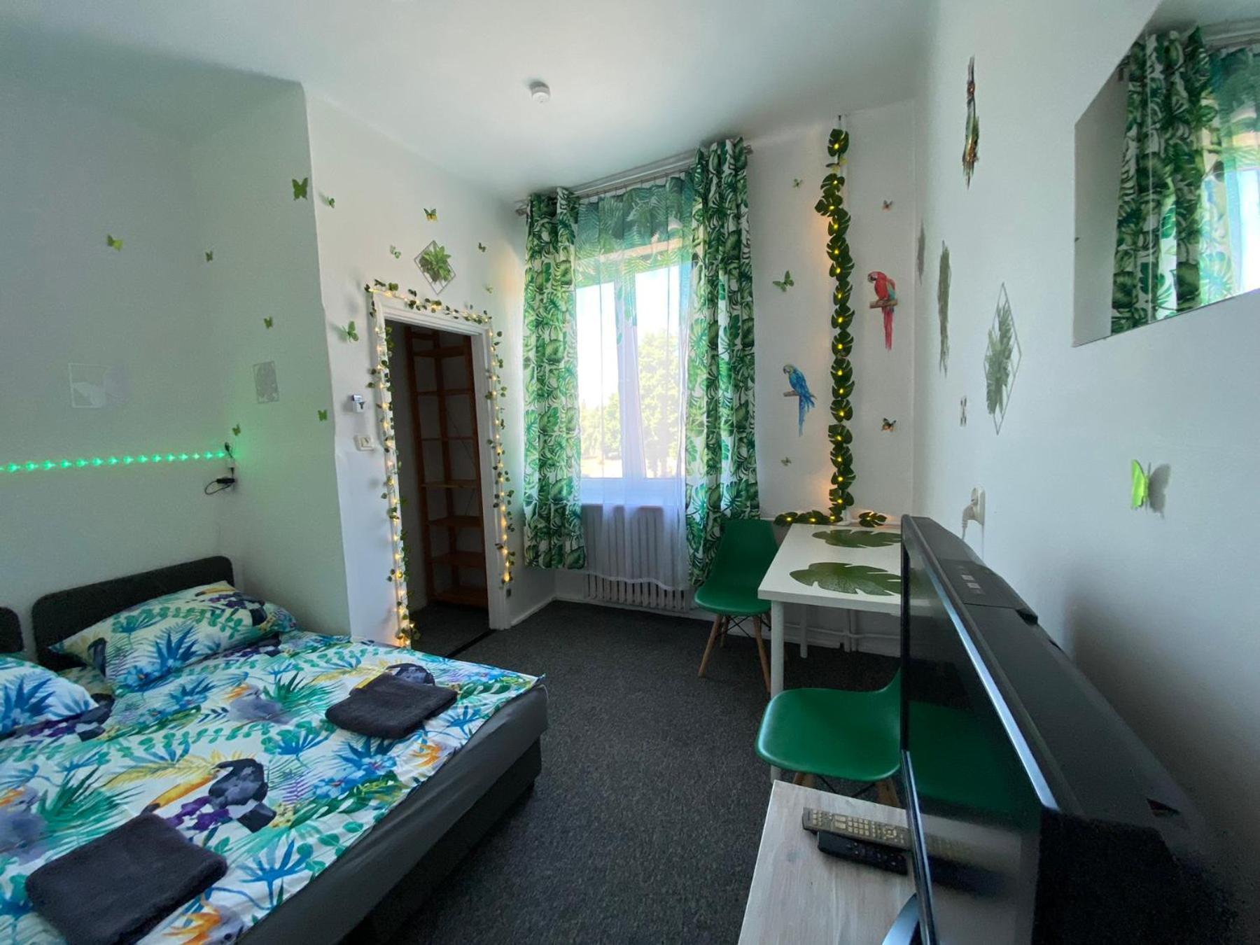 Jungle Rooms Gdansk Bilik gambar